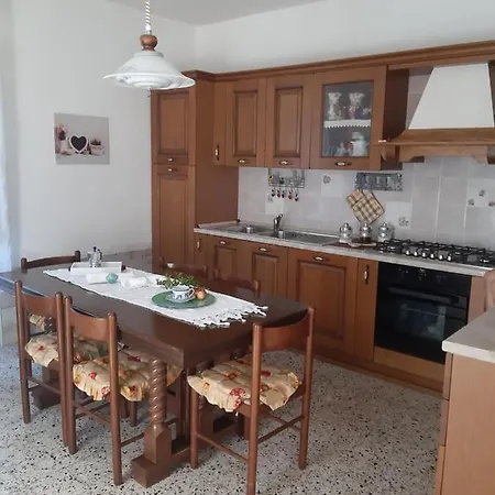 Casa Liliana -via Valentini 321-frazione Tucci Holiday home Villa Tucci